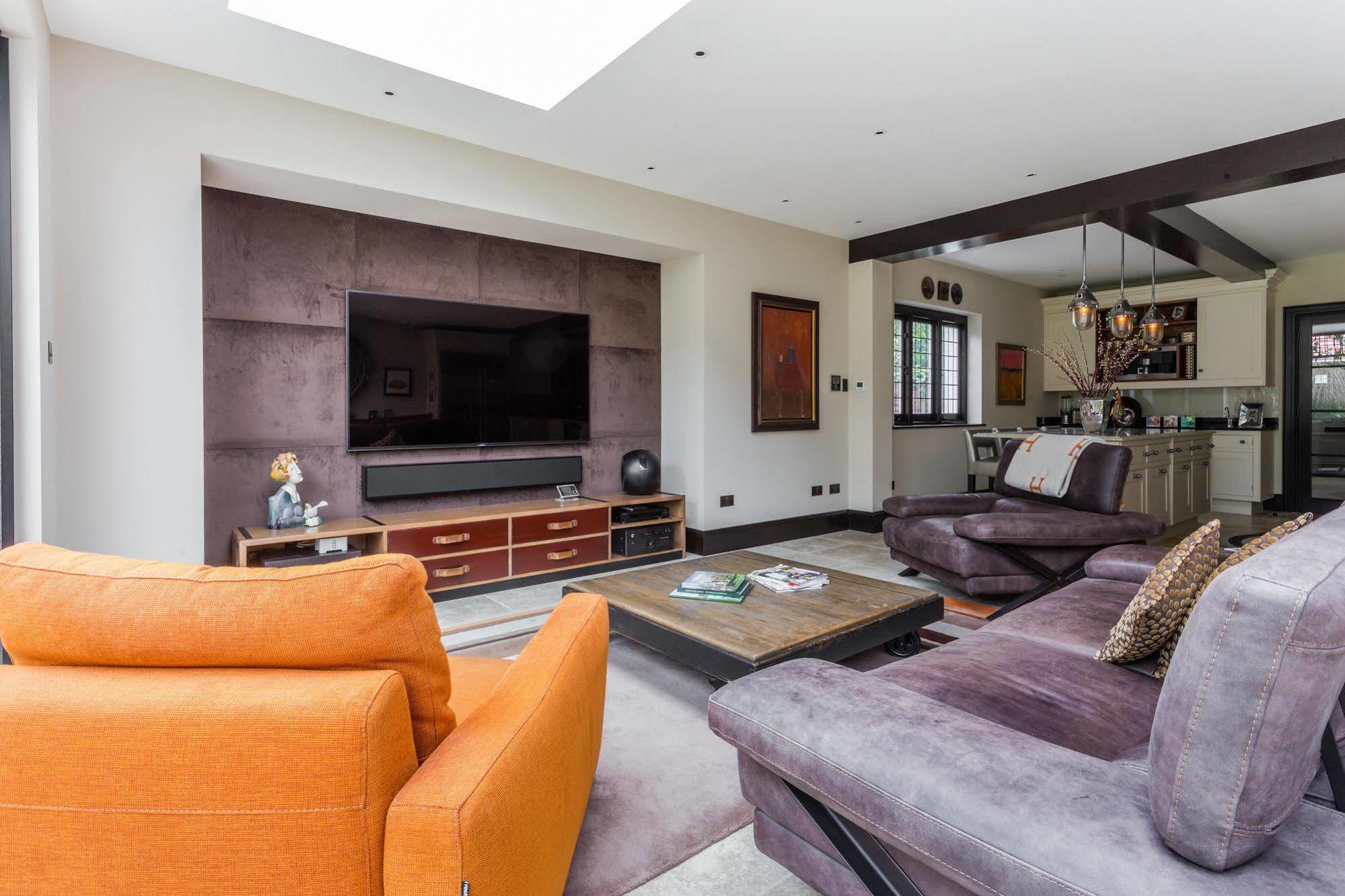 Onefinestay - Chiswick Hotel London